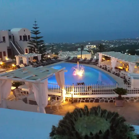Dream Island 3* Fira (Santorini)