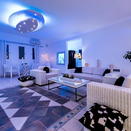 Dream Island מלון