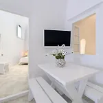 Dream Island Hotel
