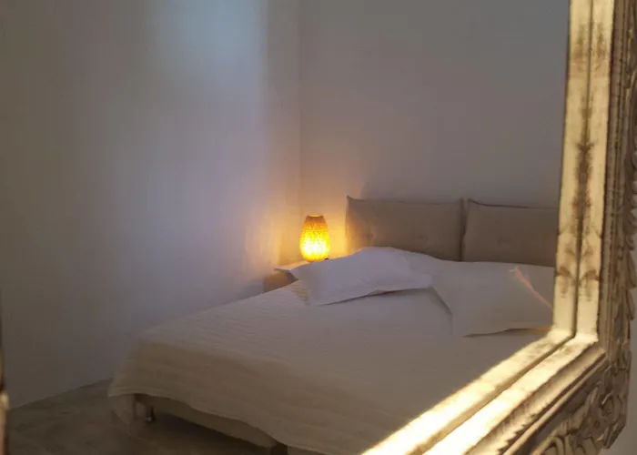 Dream Island Hotel Fira (Santorini)